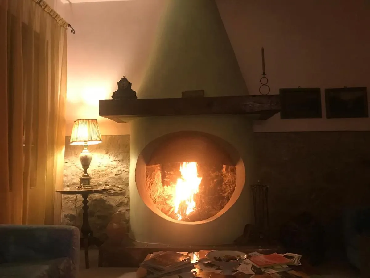 Pizzicalaluna Pianoro Farm stay